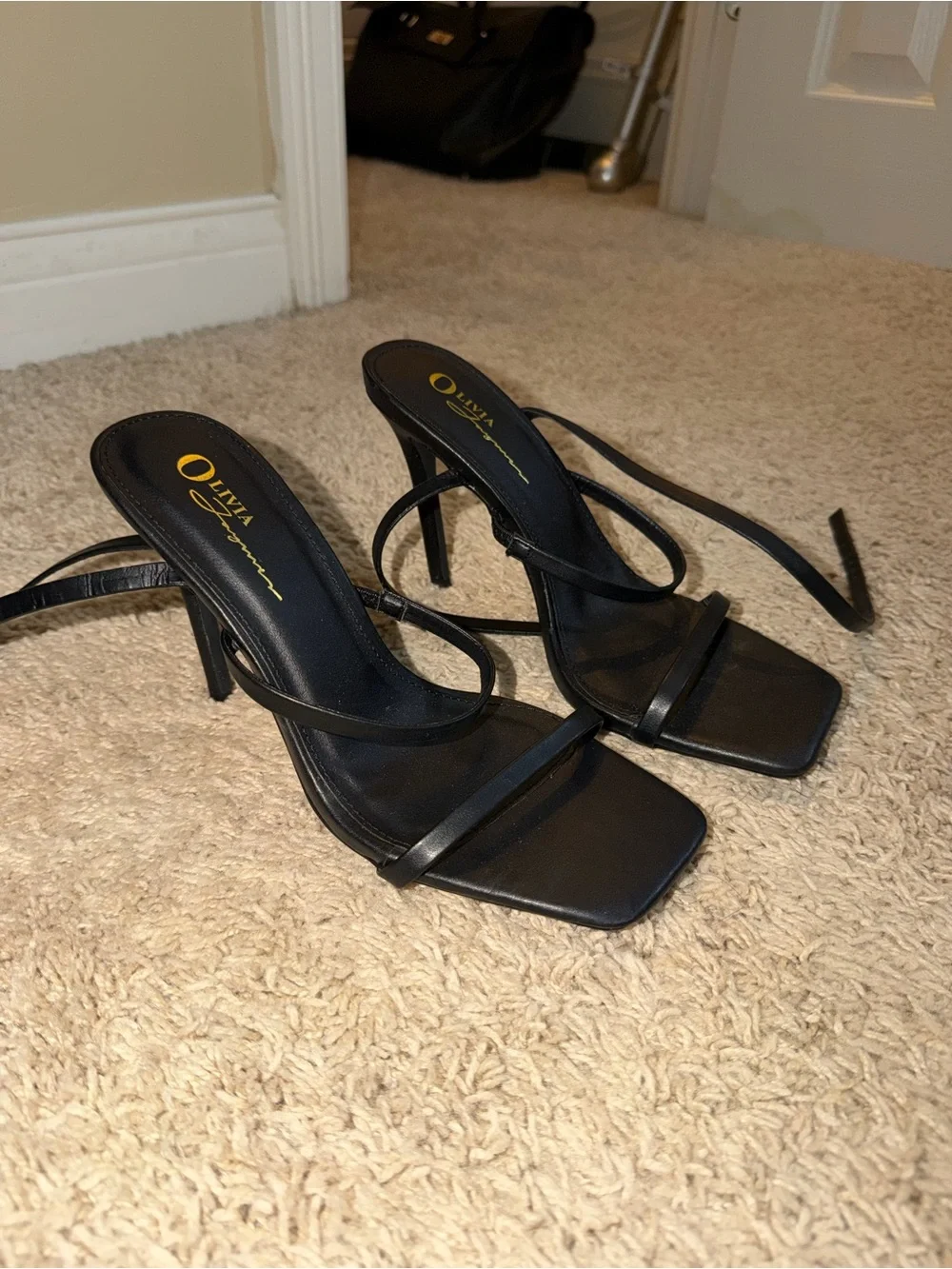 Olivia Ferguson Black Strappy Square-Toe Stiletto Sandals